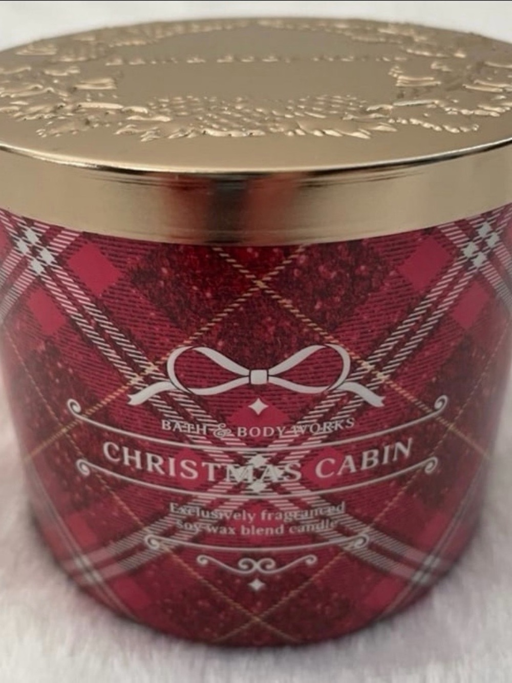 Bath & Body Works Christmas Cabin Candle - Red Plaid with Gold Lid